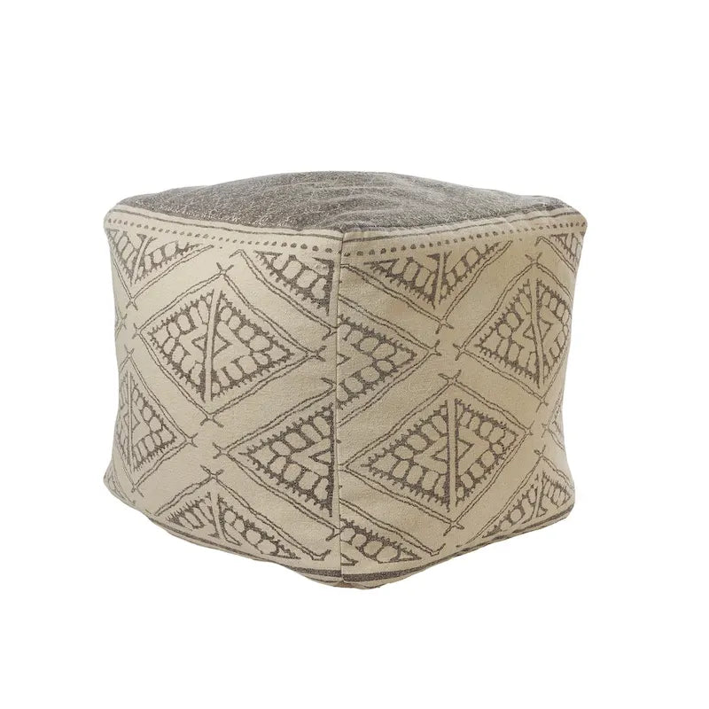 Handgefertigter geometrischer Pouf im rustikalen Landhausstil